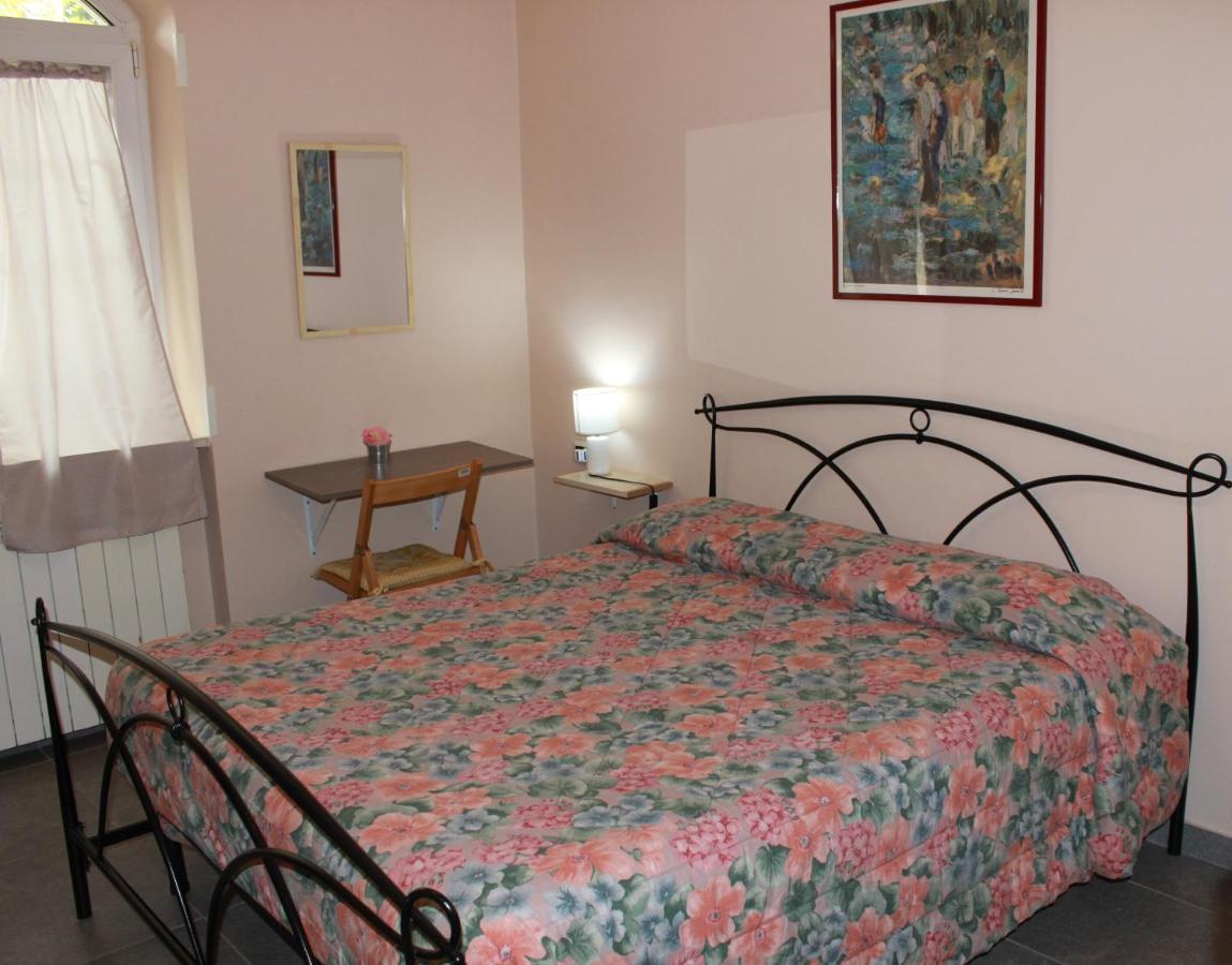 Casadolcecasalatina Bed & Breakfast Luaran gambar