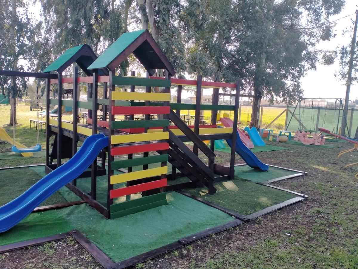 Casadolcecasalatina Bed & Breakfast Luaran gambar